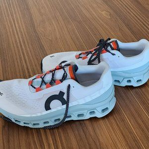 ON Cloudsurfer - 9.5